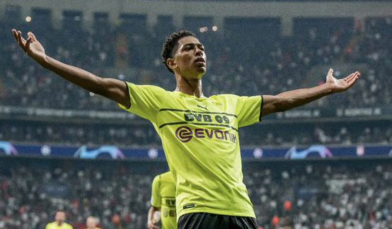 斑马队长，洛卡特利达成尤文生涯200场里程碑