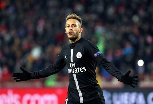 贝克汉姆发文庆祝球队夺冠，妻子、儿子、女儿齐现身，38岁梅西再创传奇