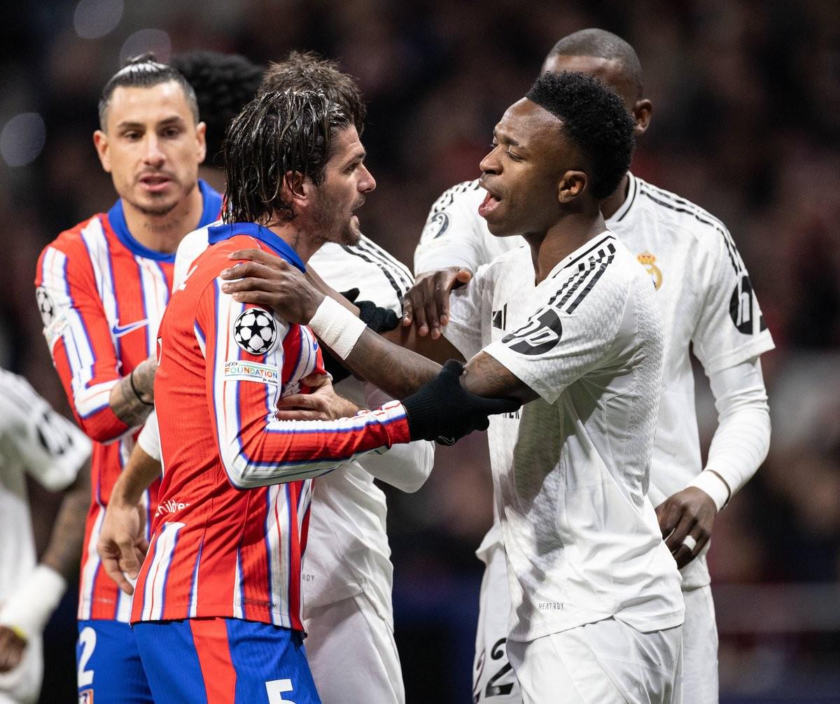 每体：拉菲尼亚是巴萨非卖品，个人目标赢得欧冠和2026年世界杯